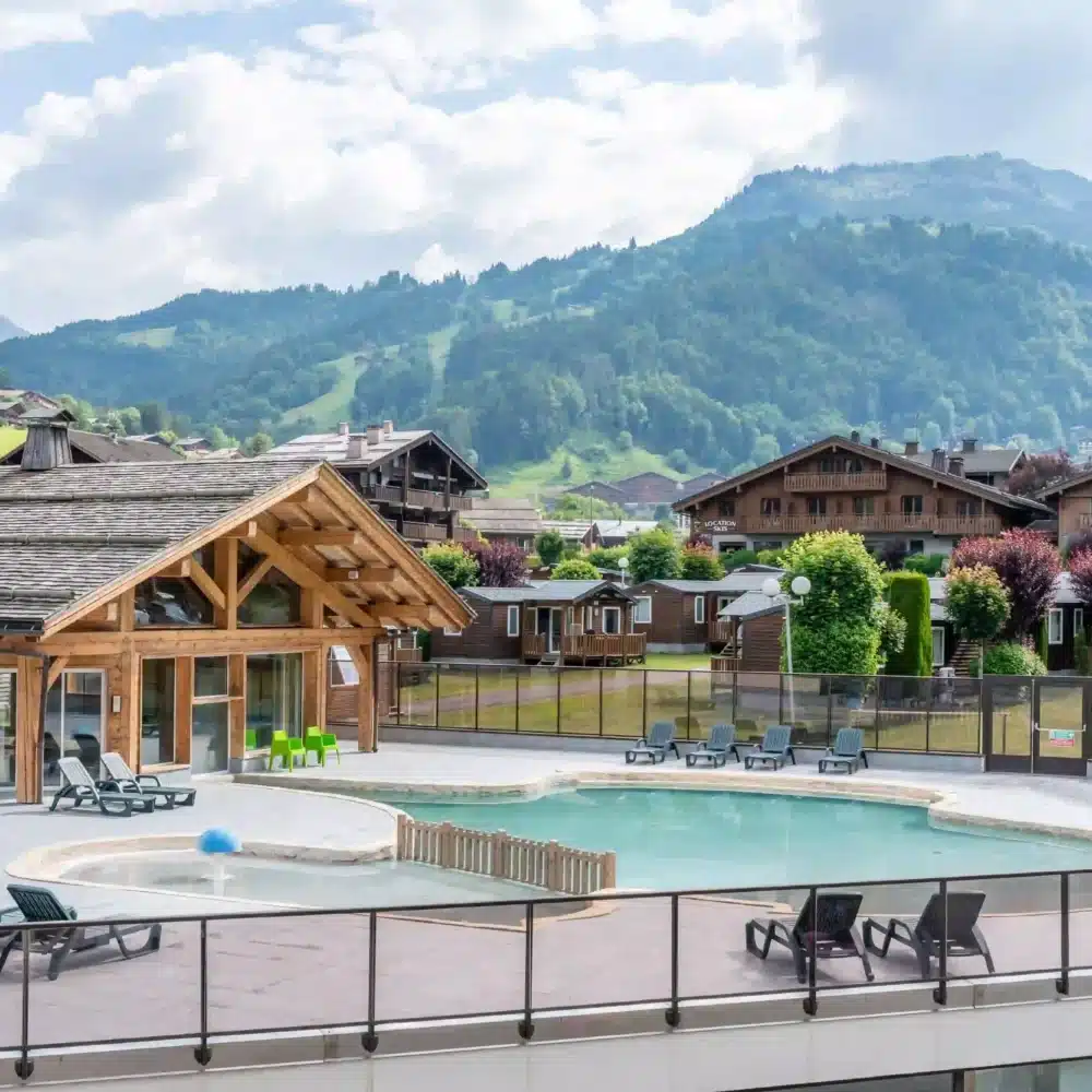 L'Escale, votre camping avec piscine pas cher en Haute-Savoie.